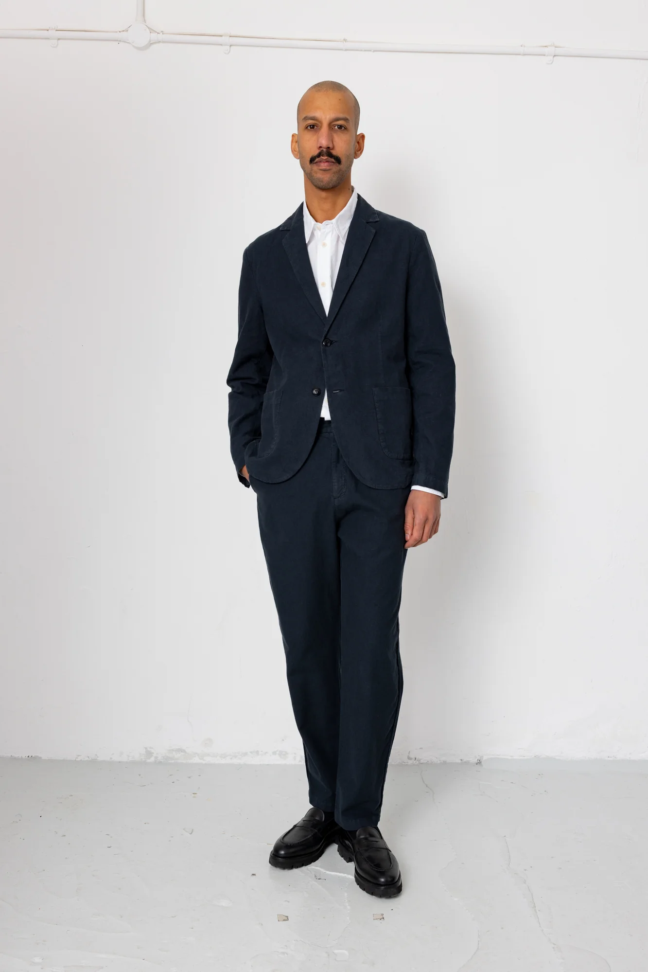 Fixed Waistband Cotton Linen Trouser - Soft Black - Image 2