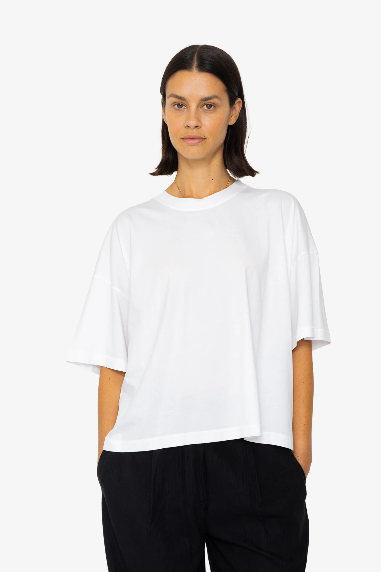 Boyfriend T-Shirt - Graphic White - Image 7