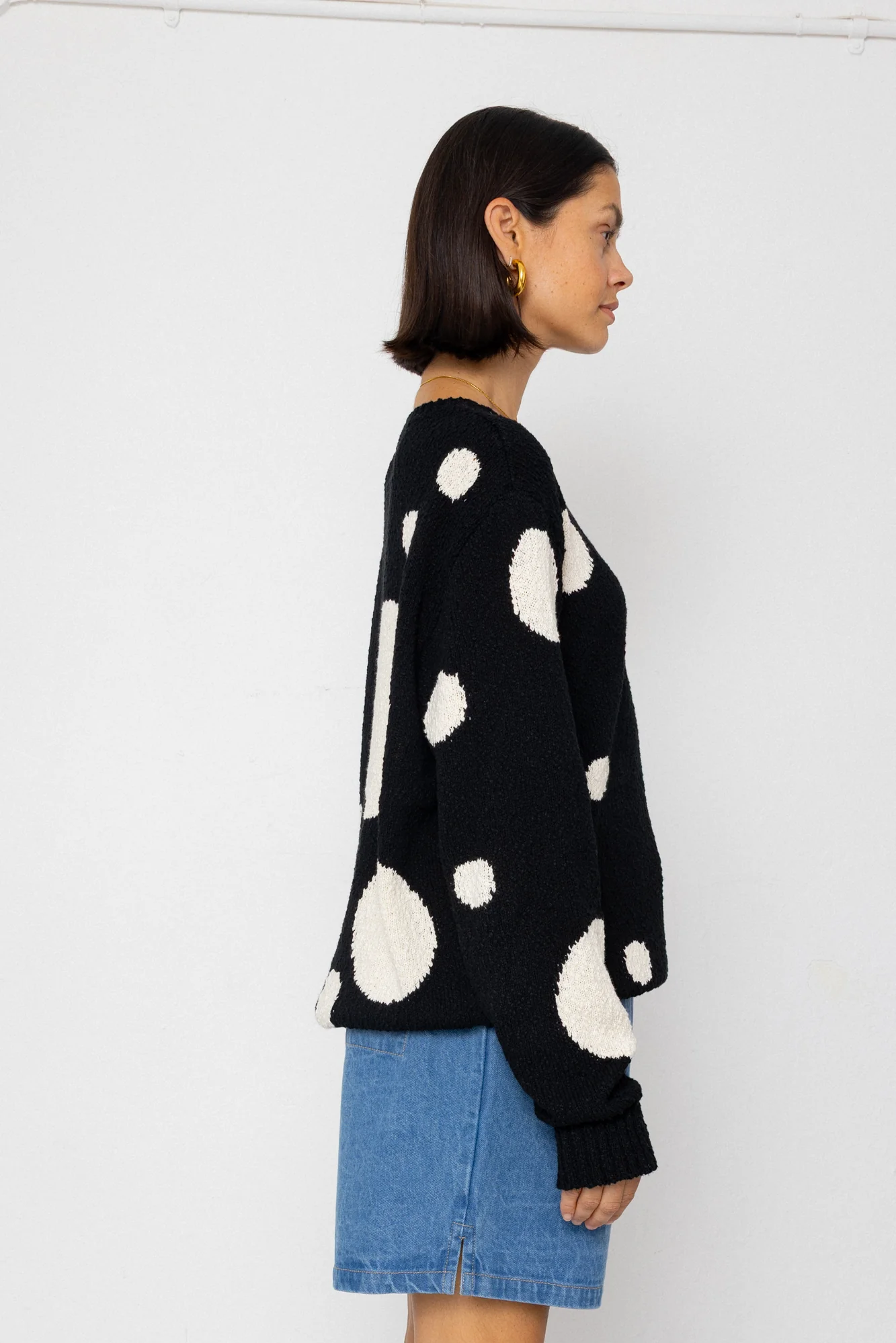 Chain Crew Jumper - Black / White Dot - Image 8