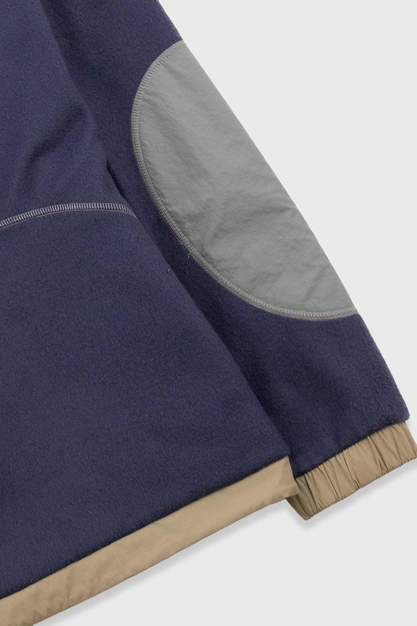 Curve Fleece - Navy Smoke - Image 5