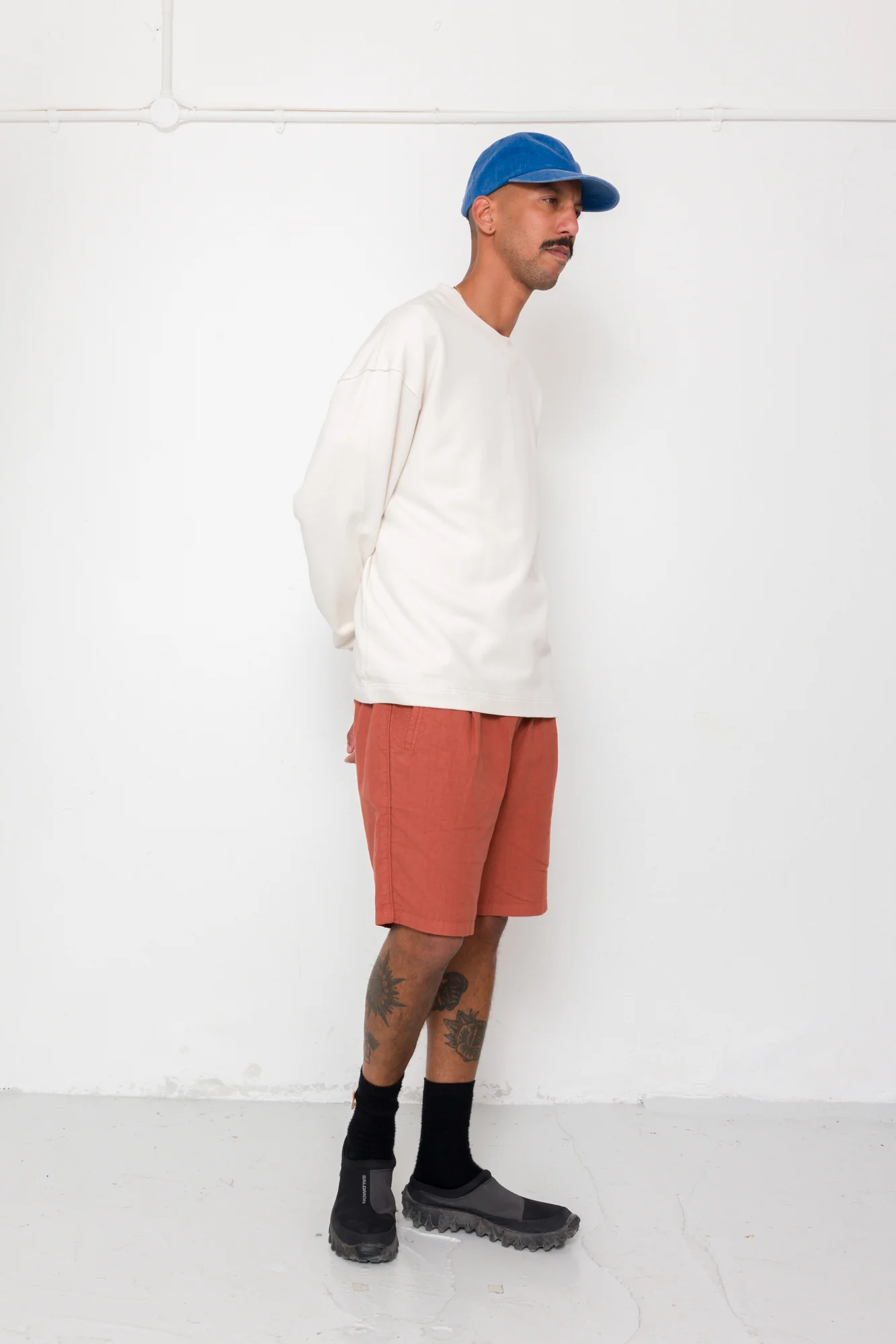 Easy Fit Sweat - Ecru - Image 7