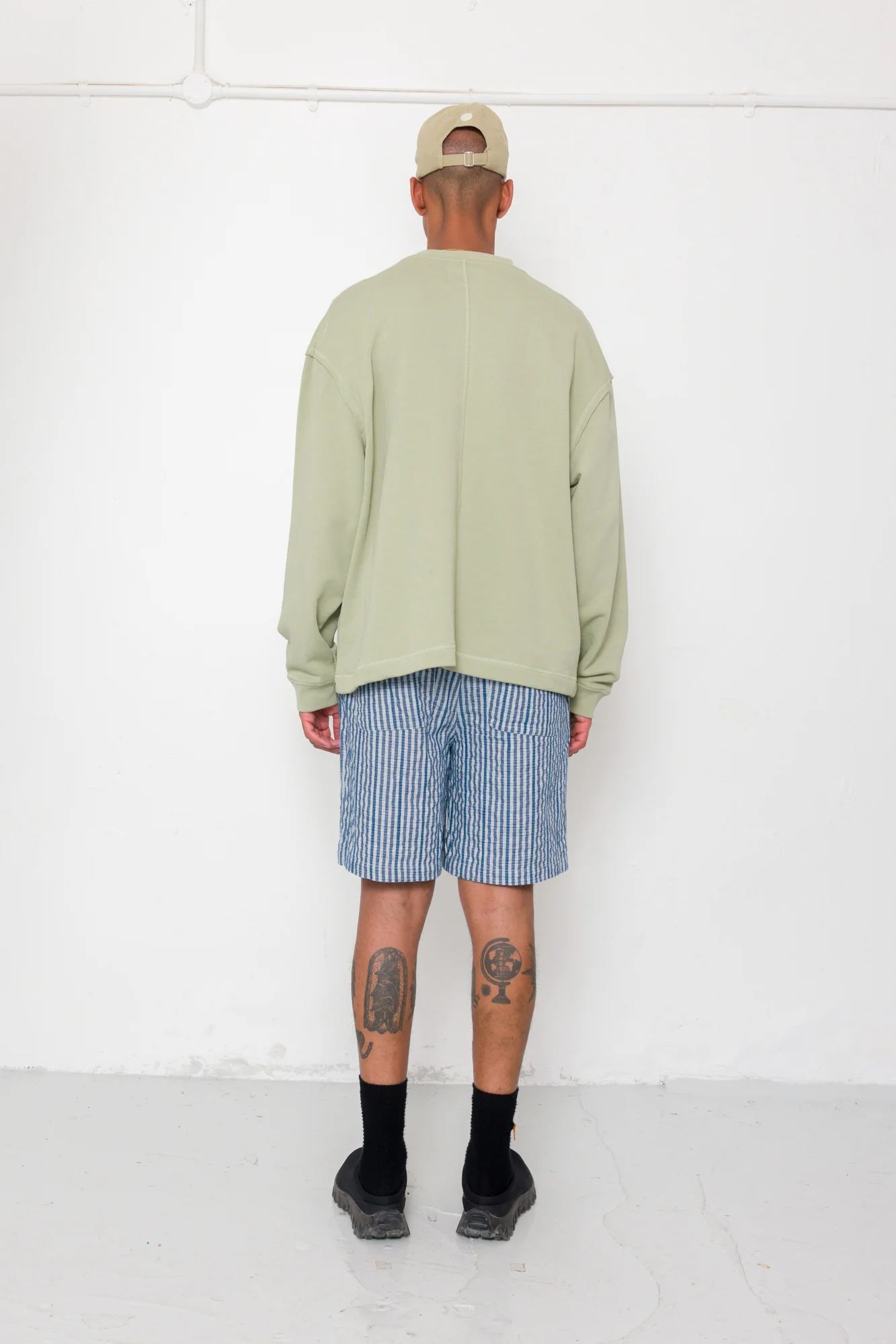 Easy Fit Sweat - Silver Sage - Image 8