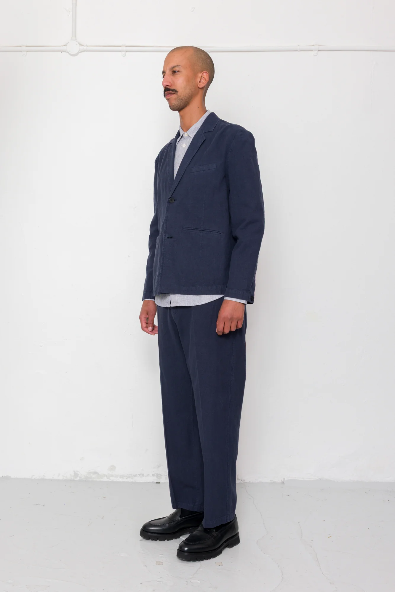 Lunar Suit Trouser - Dark Navy Cotton Linen - Image 3