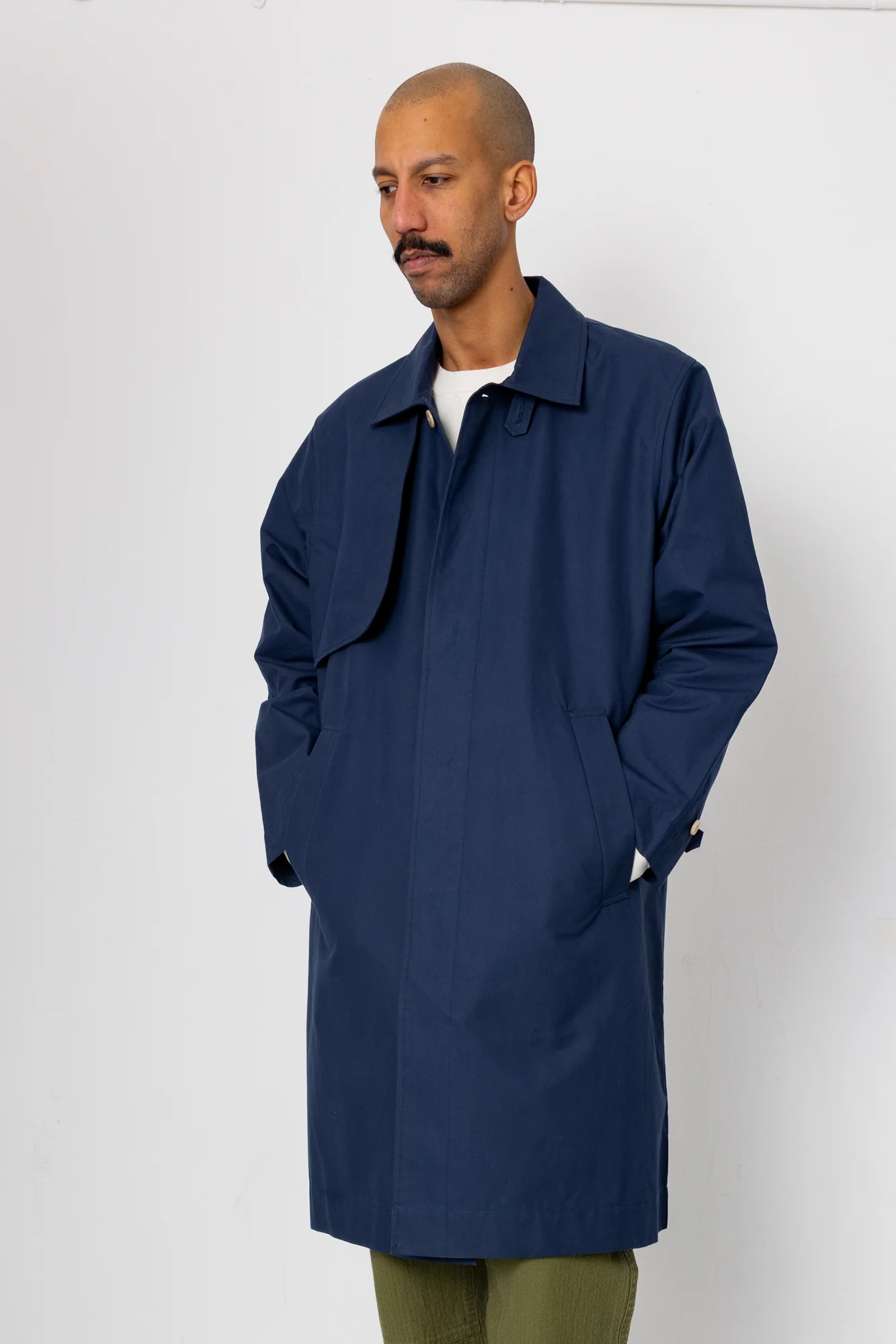 Summer Mac - Navy - Image 3