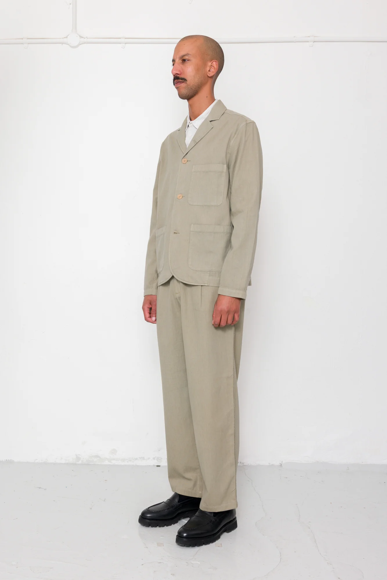 Wide Fit Trouser - Silver Sage Herringbone - Image 3
