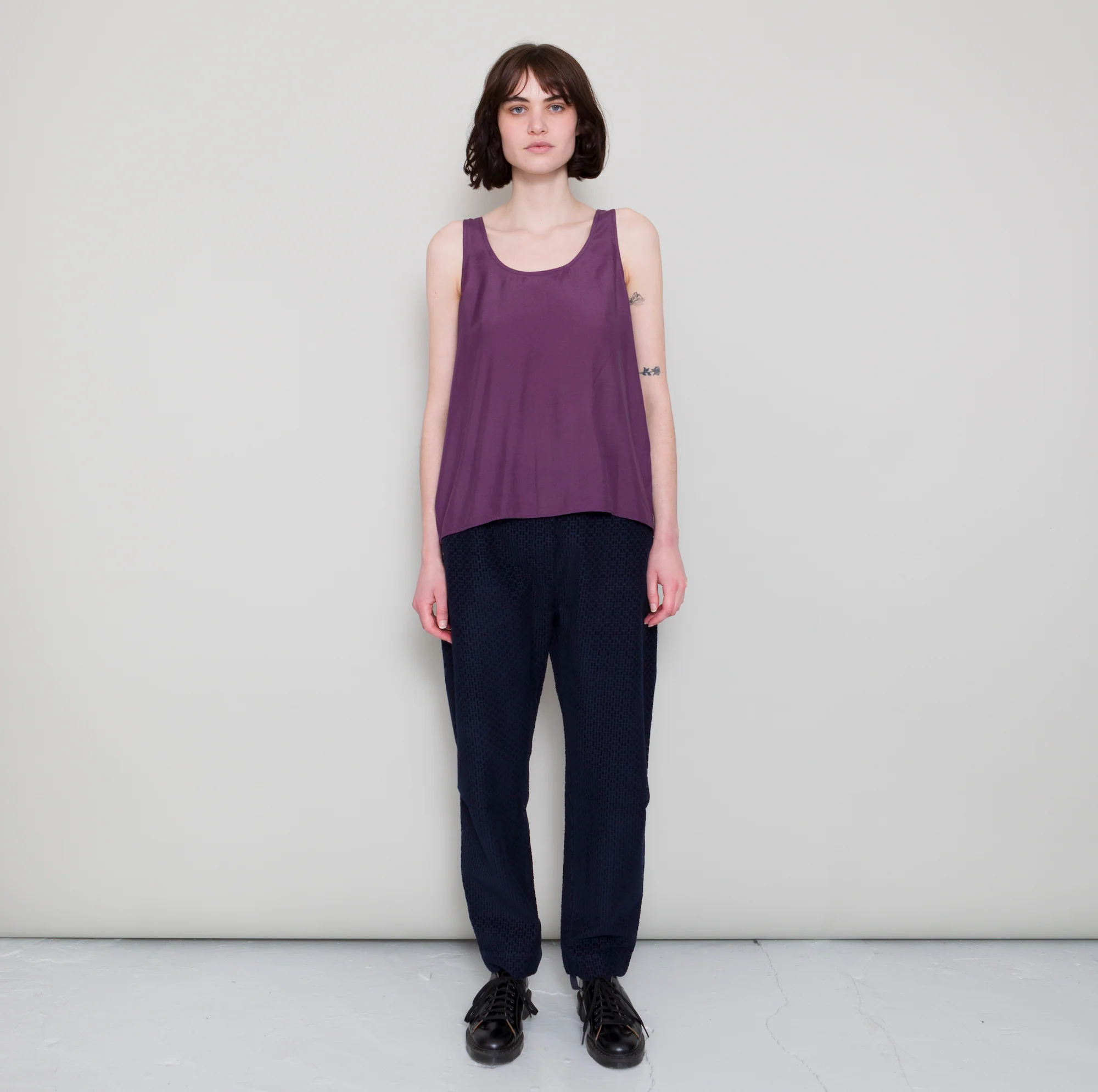 Scoop Back Vest - Wine - Image 2
